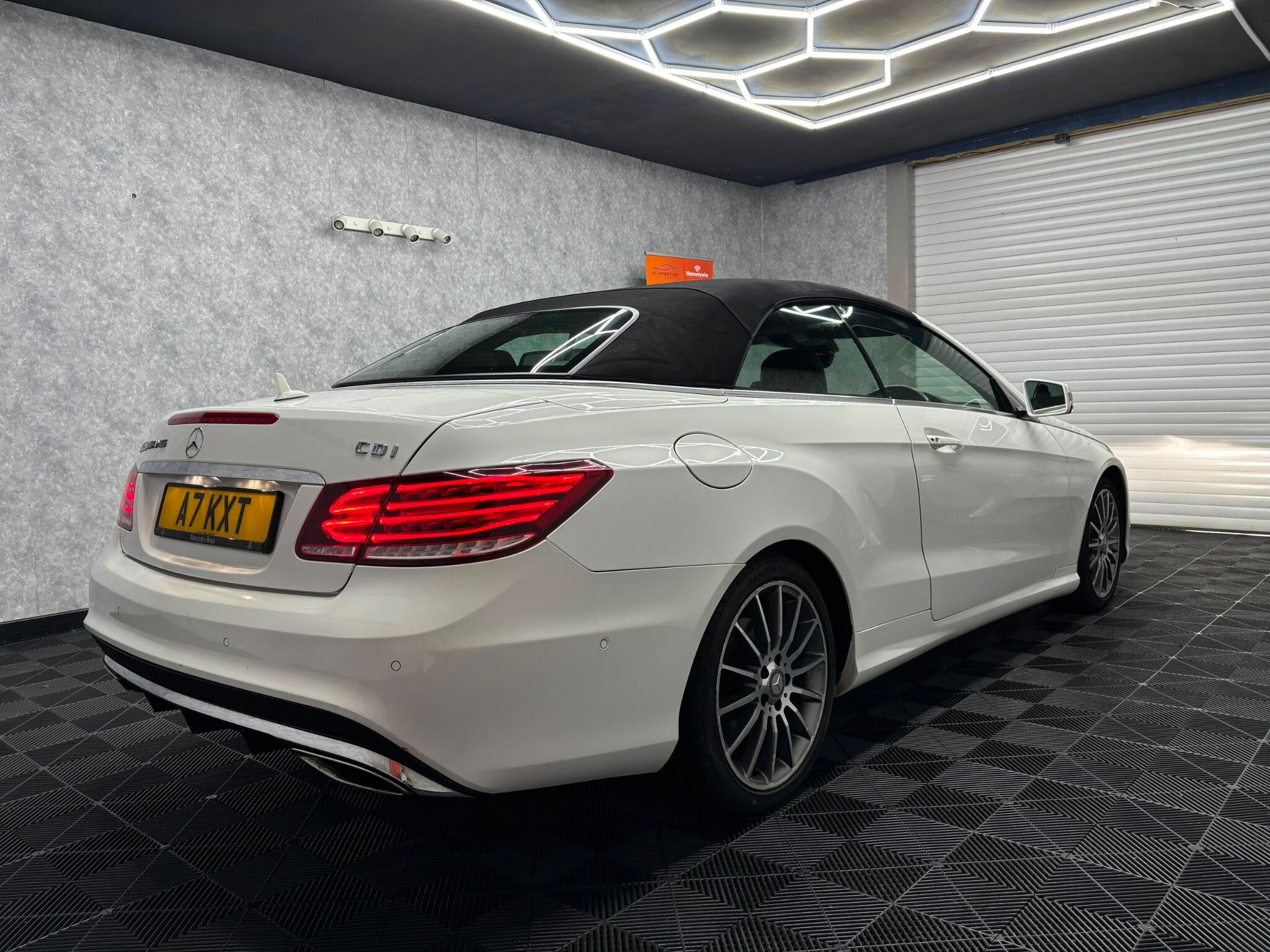 Mercedes-Benz E Class view 2