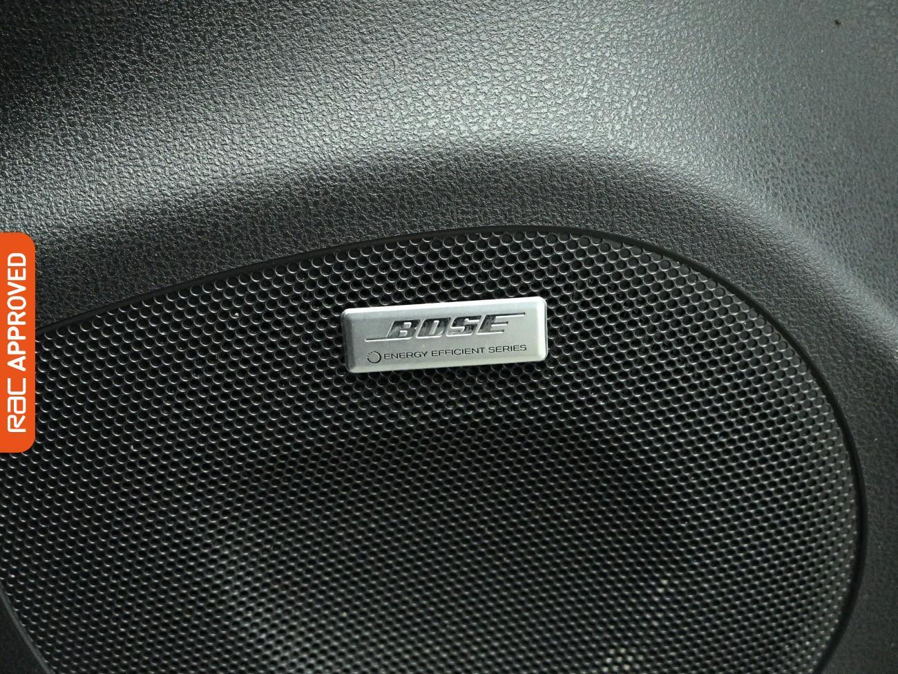 Nissan Leaf view 24