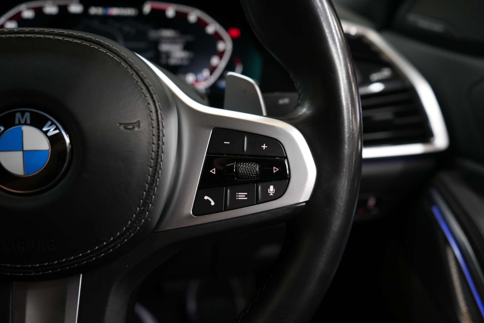 BMW X6 view 41