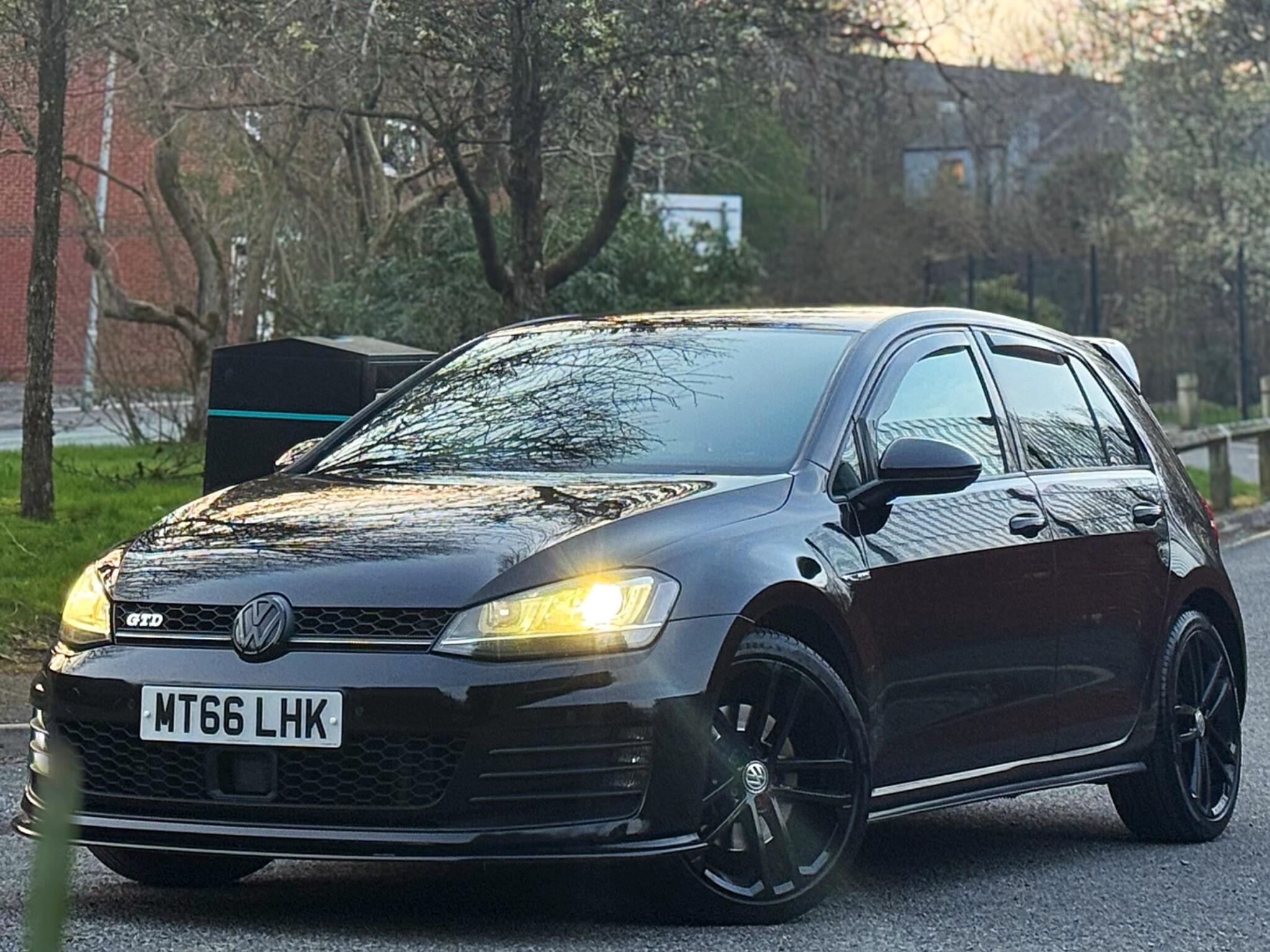 2016 Volkswagen Golf 2.0 TDI BlueMotion Tech GTD DSG Euro 6 (s/s) 5dr image 20