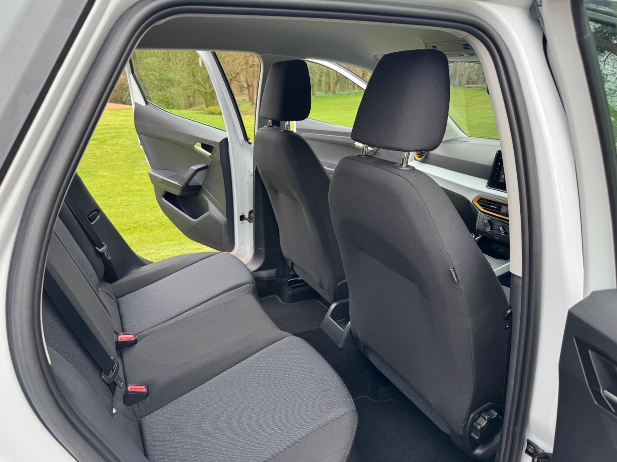 Seat Arona view 16