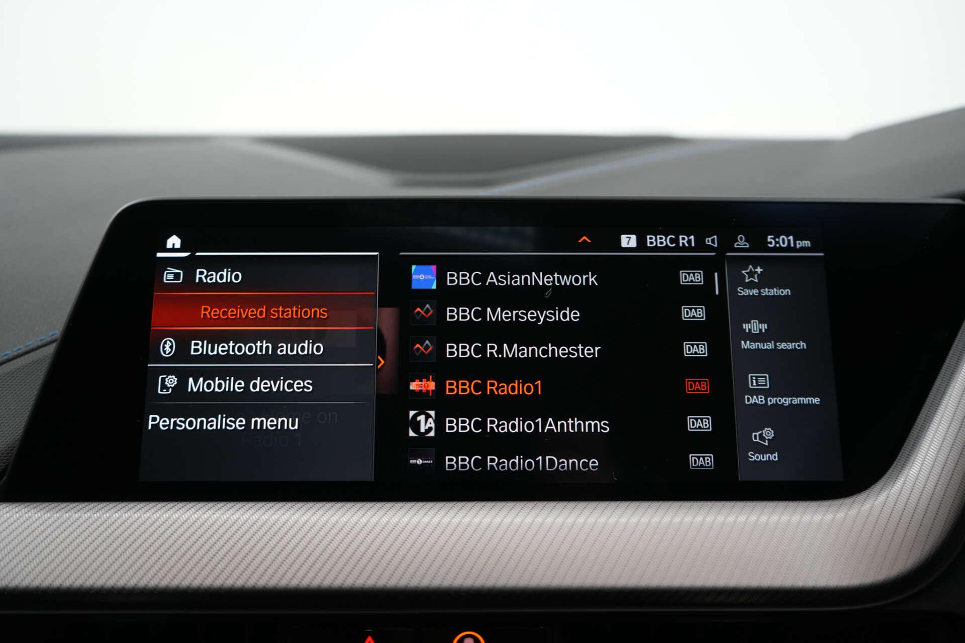 BMW 1 Series view 32