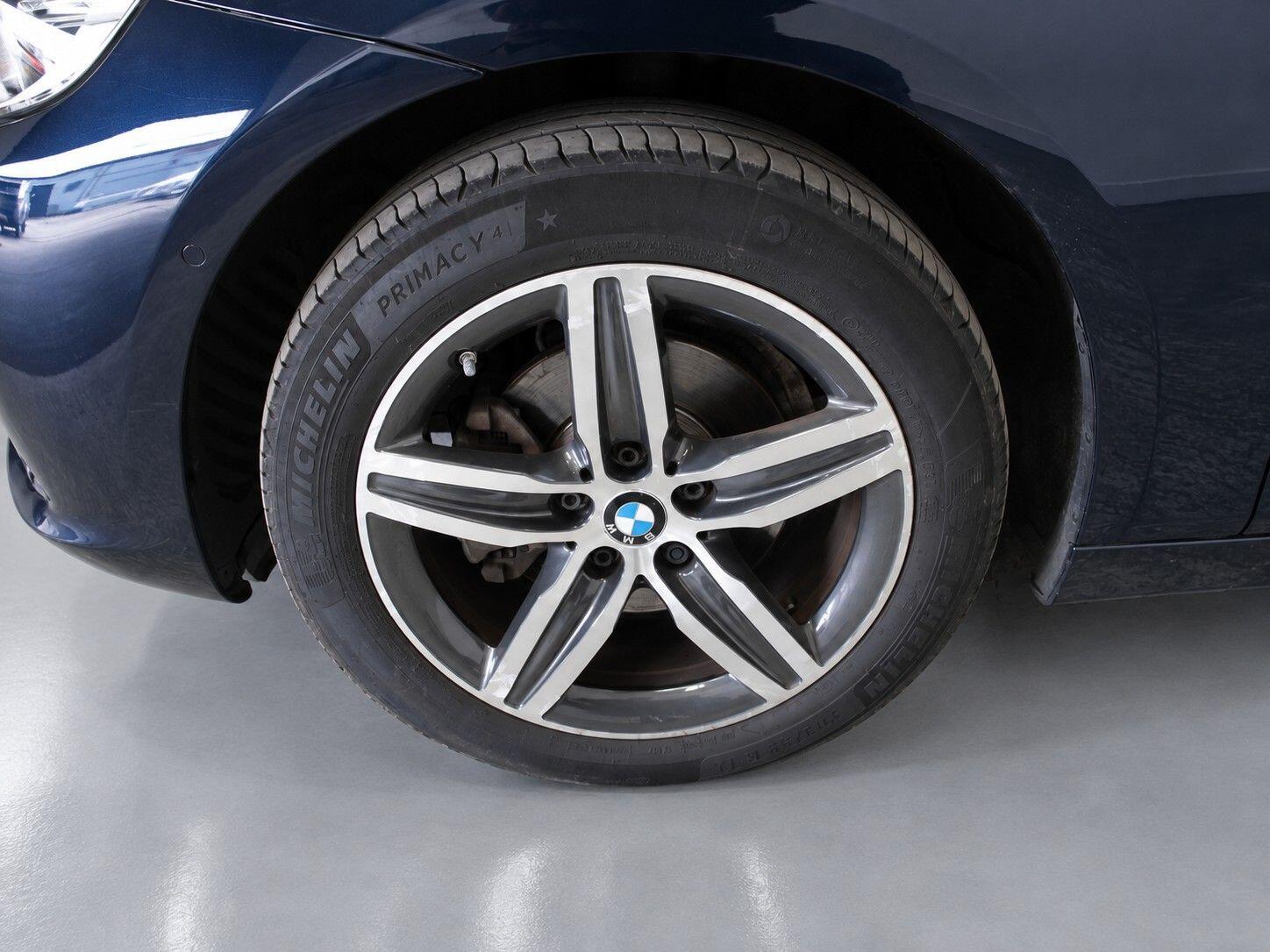 BMW 2 Series view 57