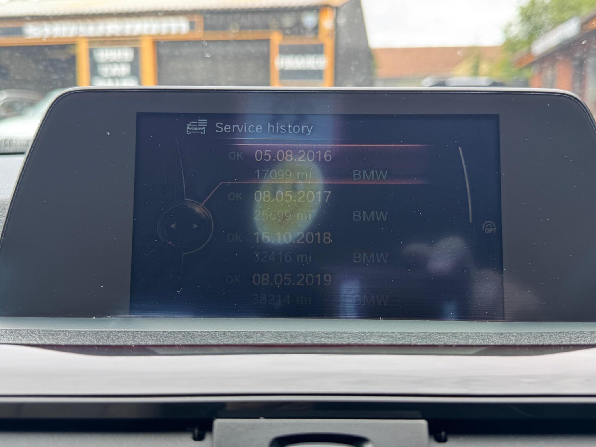 BMW 3 Series view 27