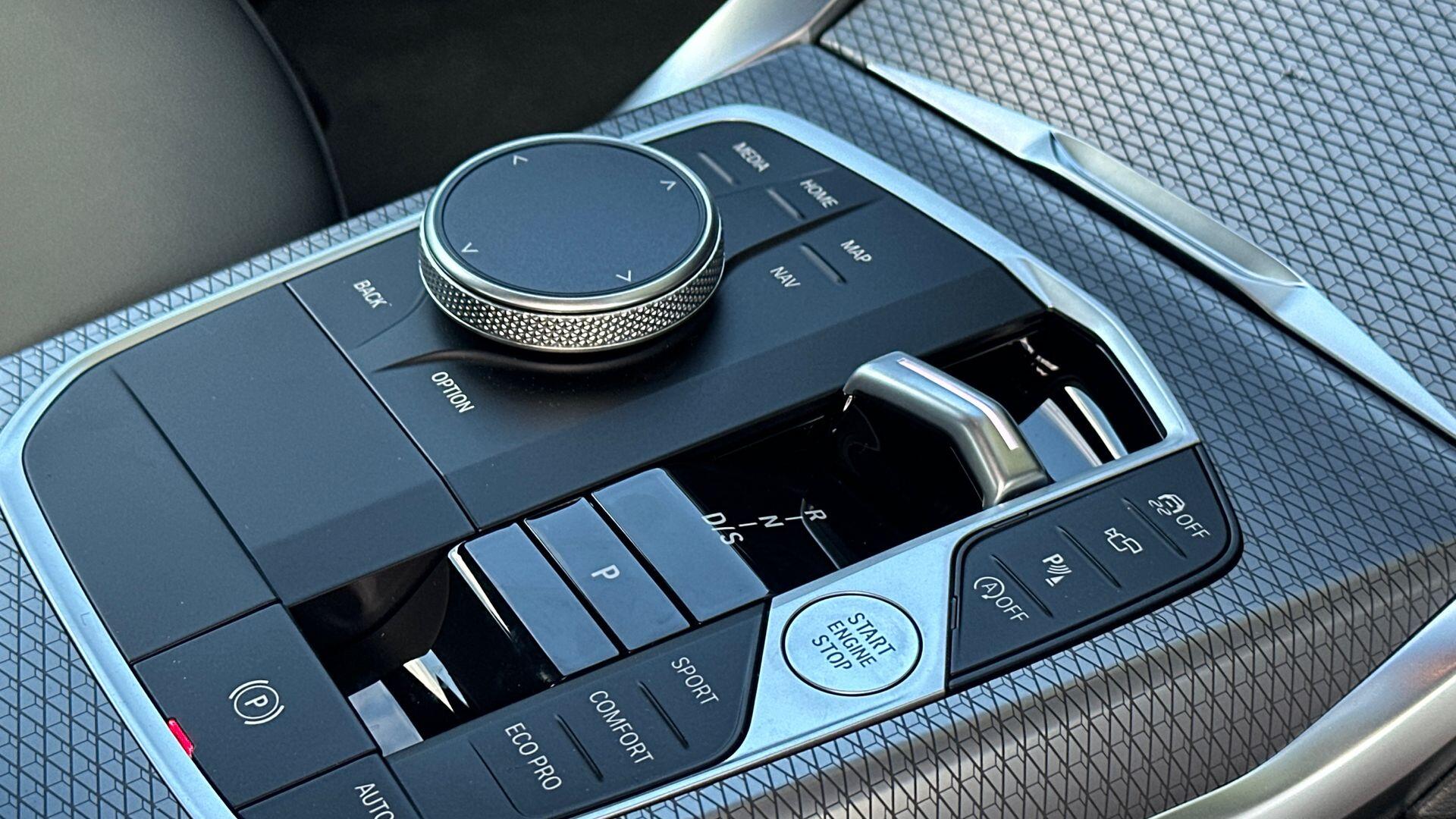 BMW 4 Series view 10