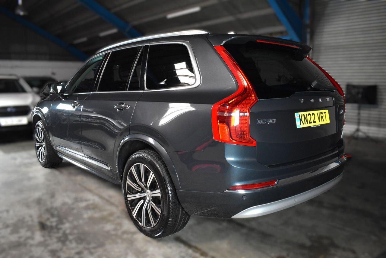 Volvo XC90 view 20