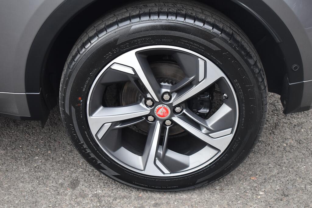 Jaguar E-Pace view 72
