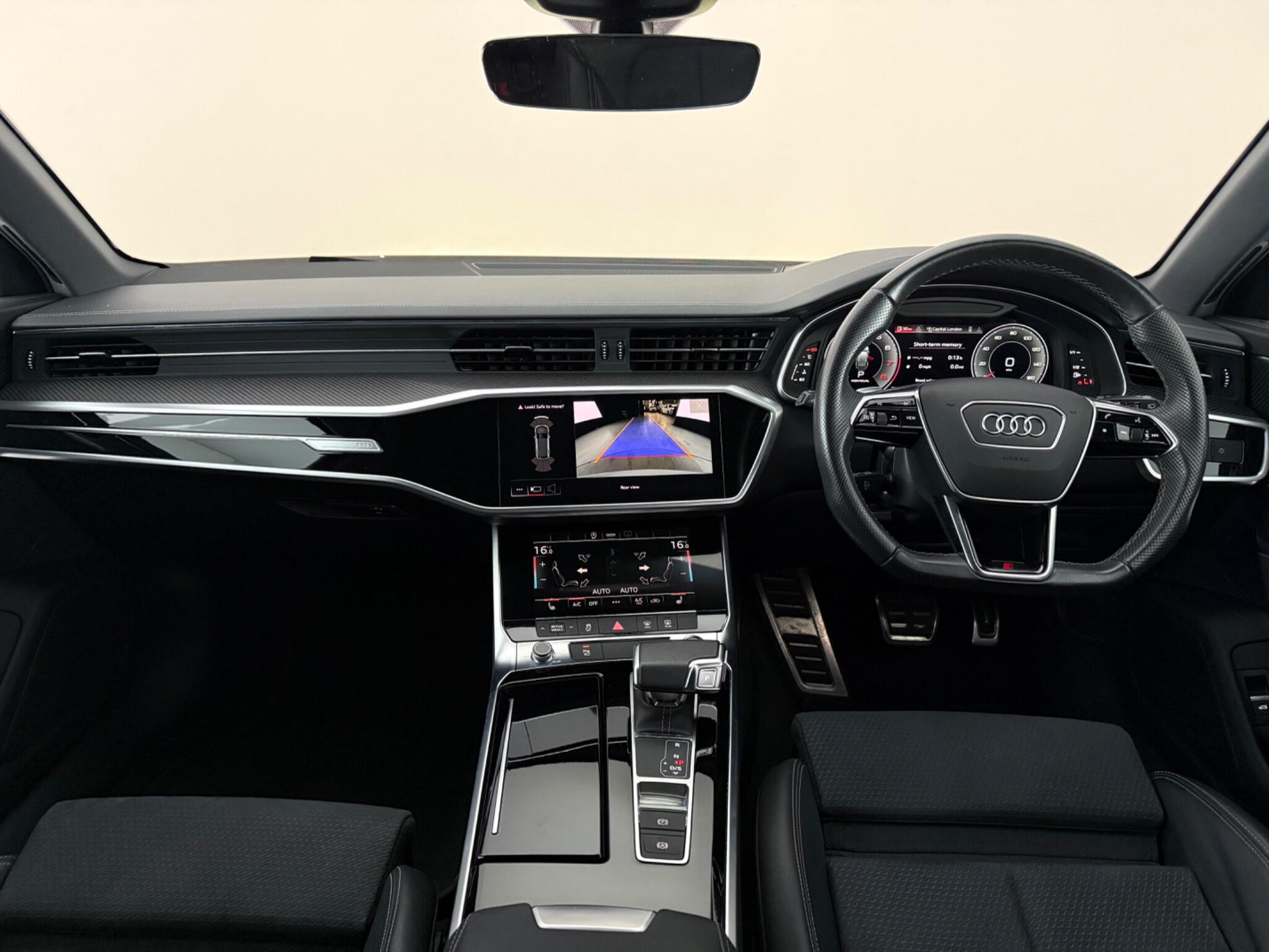 Audi A6 view 14