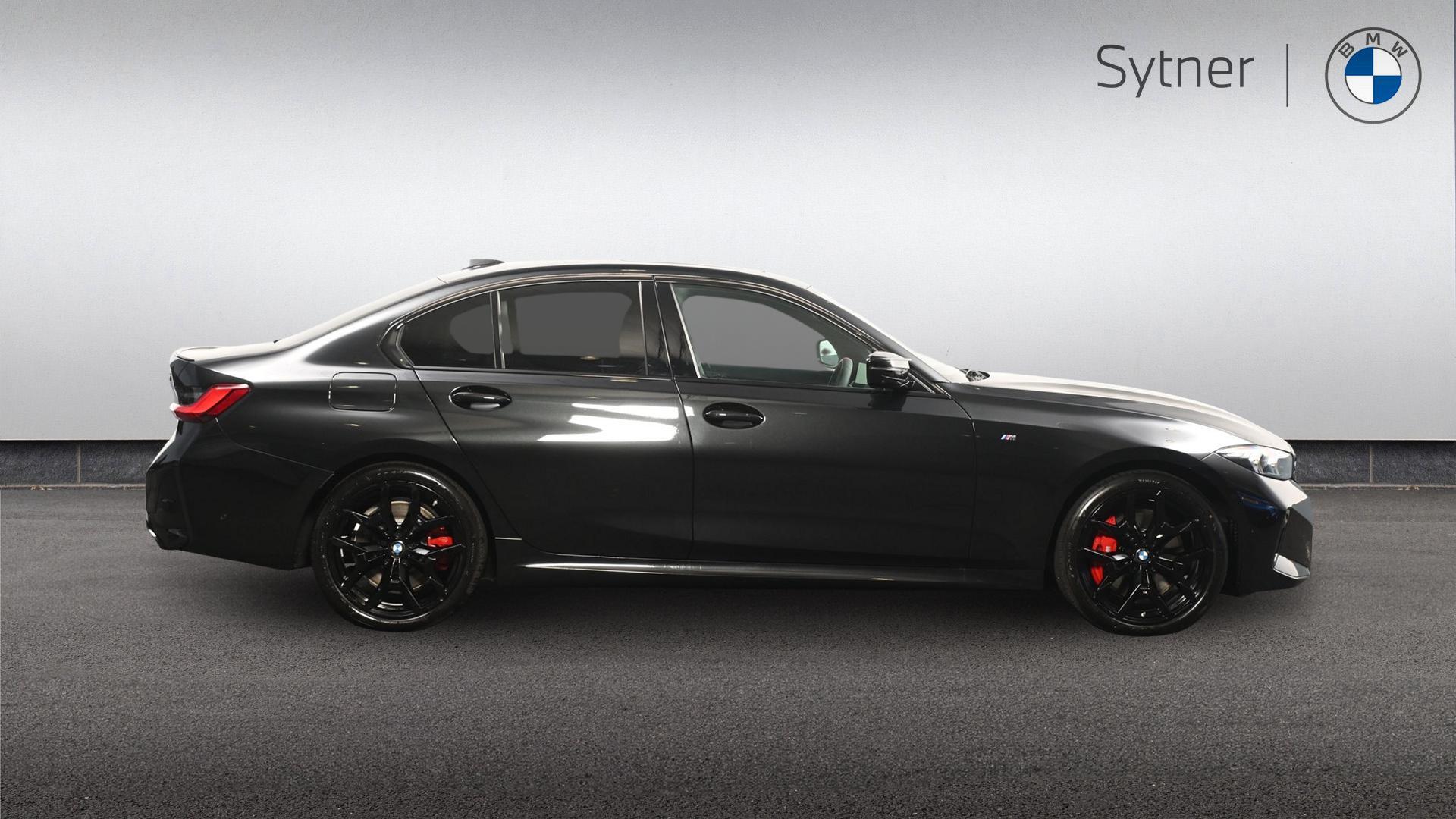 BMW 3 Series view 3