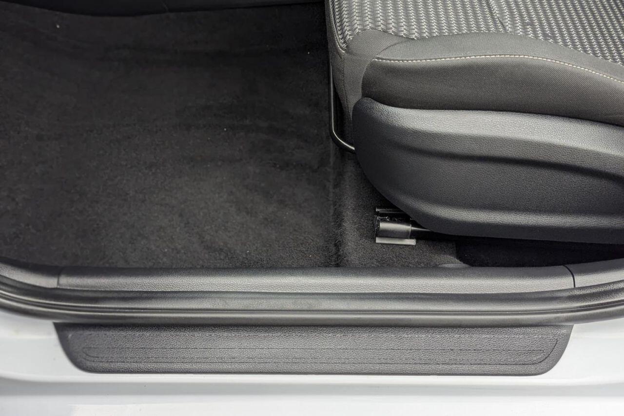 Kia Ceed view 29