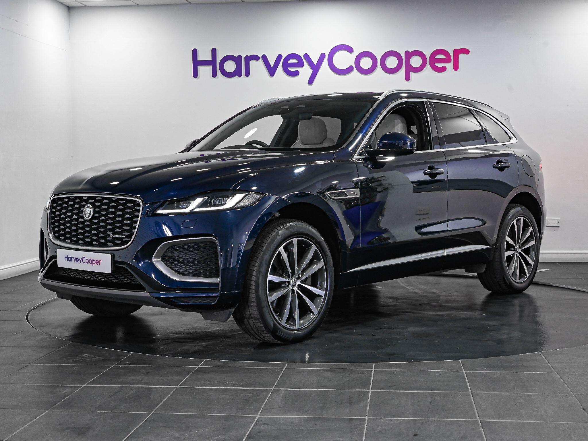 Jaguar F-Pace view 25