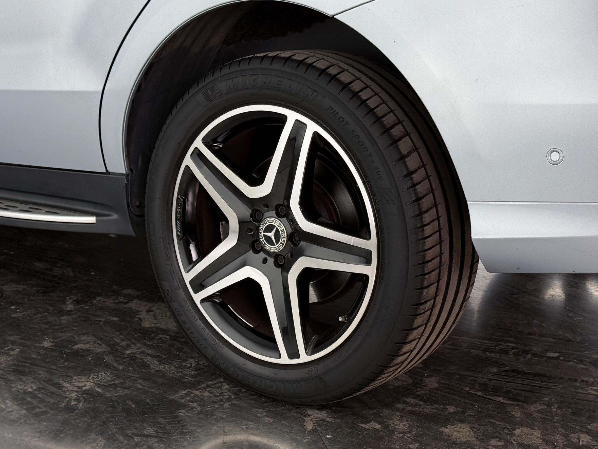 Mercedes-Benz GLE view 11