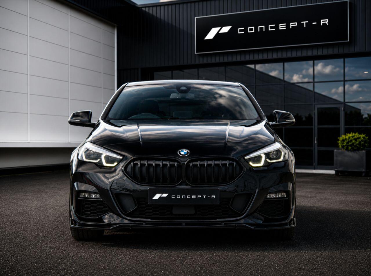 BMW 2 Series view 4