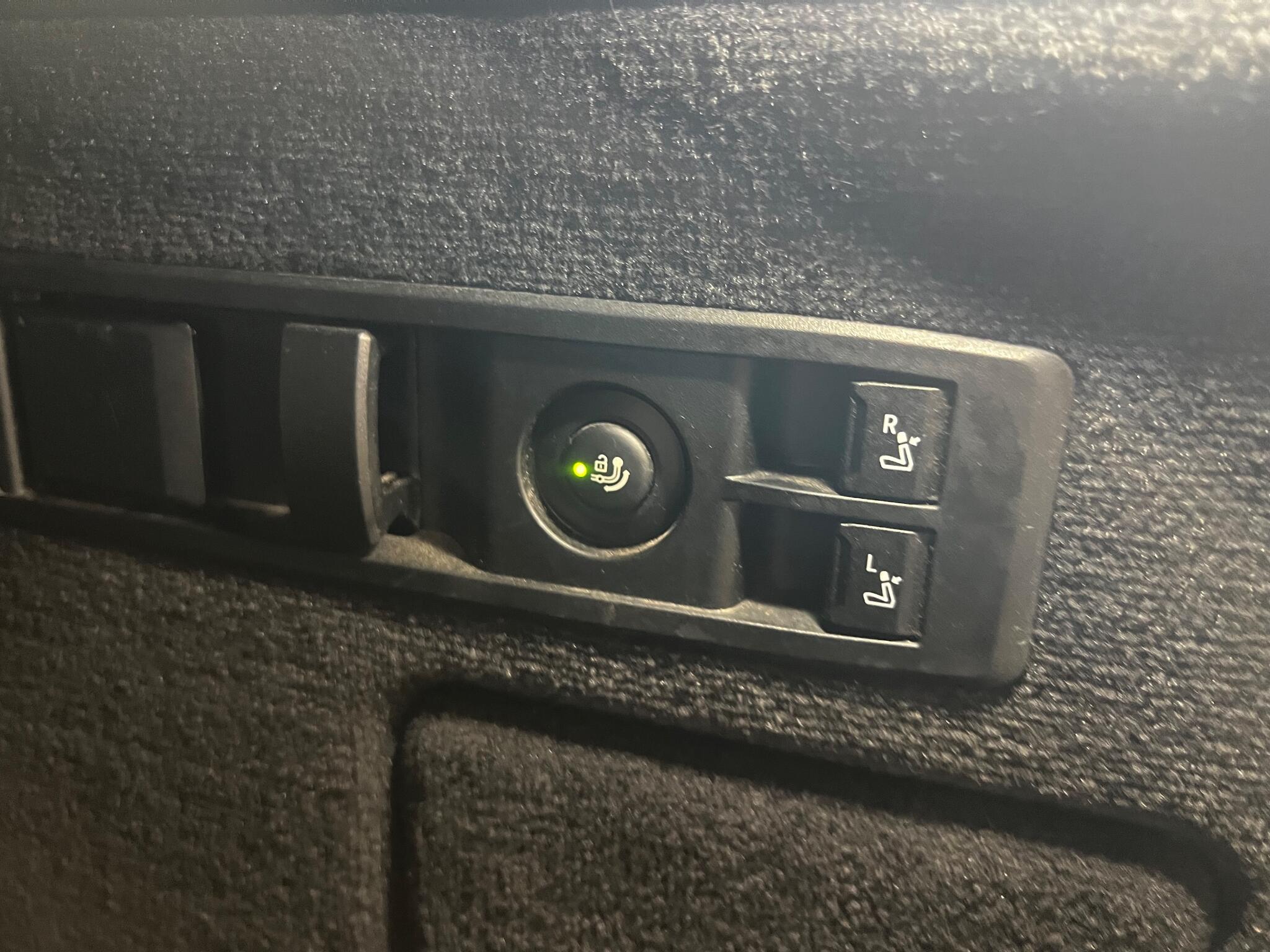 BMW iX view 28