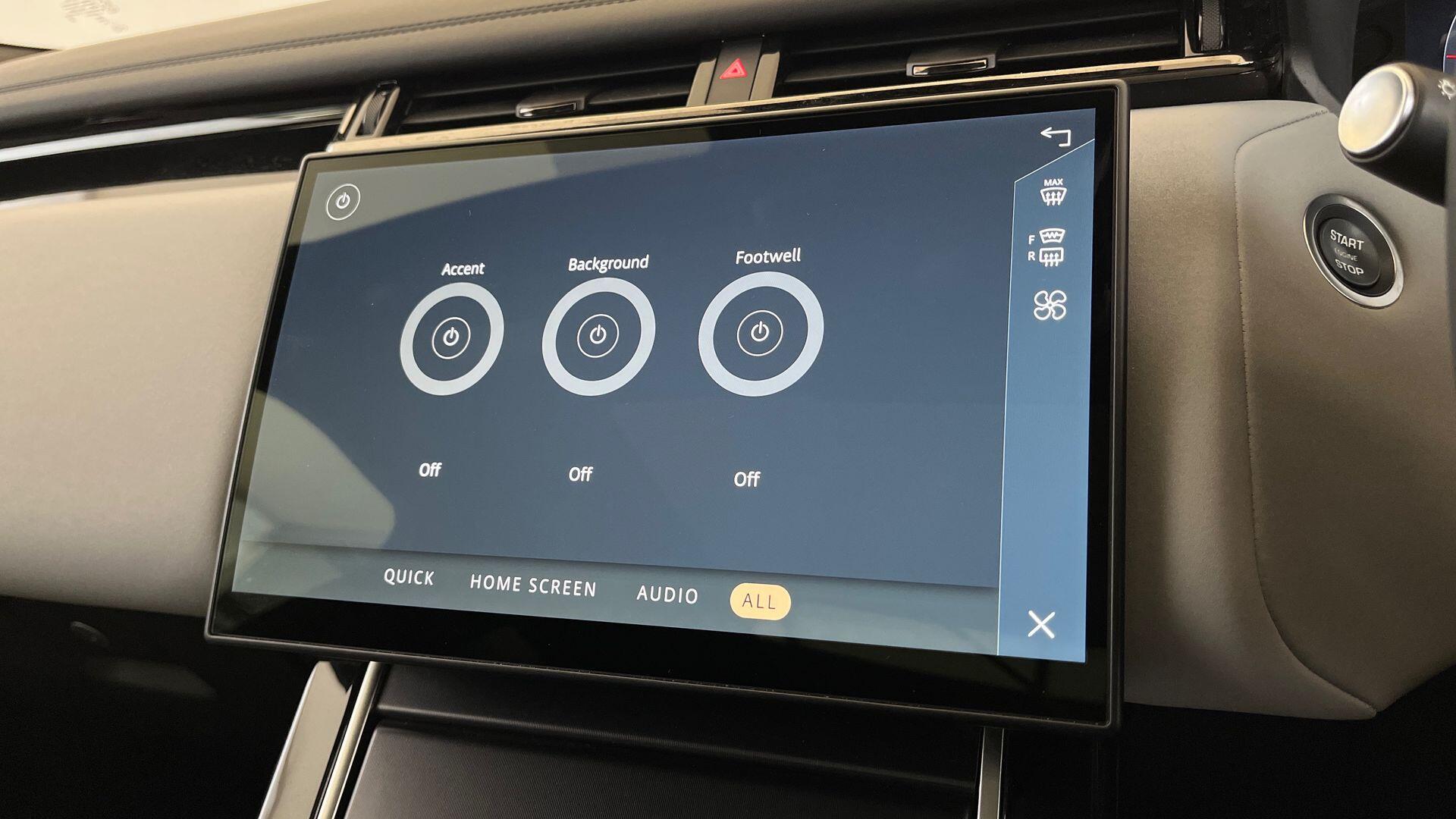 Land Rover Range Rover Velar view 41