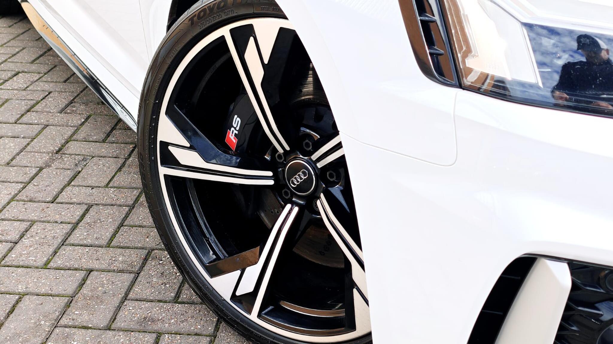 Audi RS5 view 17