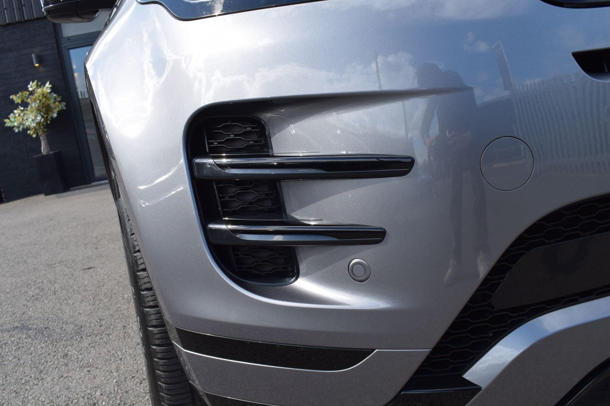 Land Rover Range Rover Evoque view 37