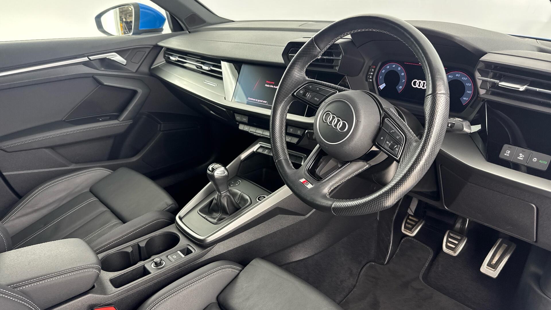 Audi A3 view 9