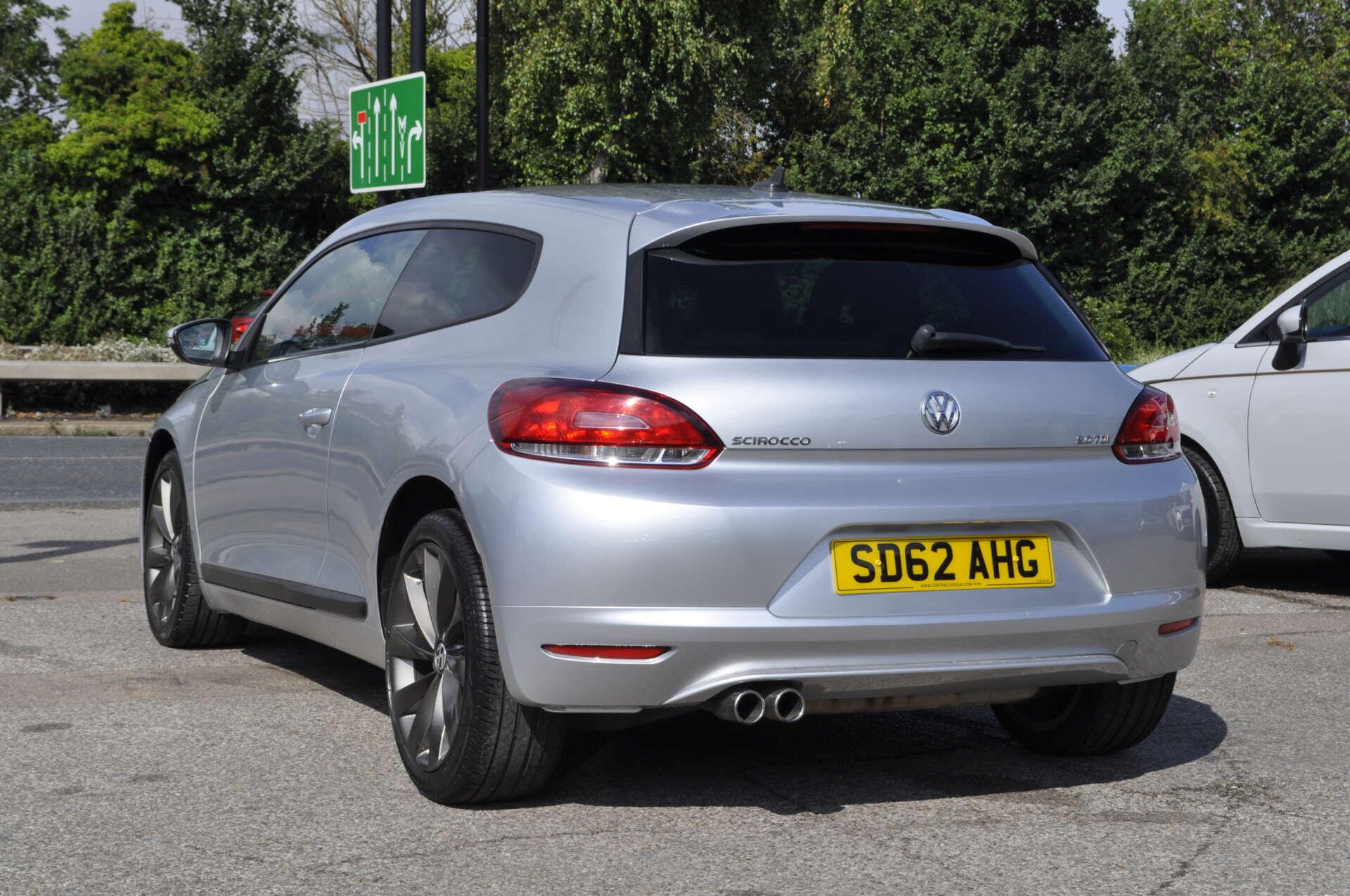 Volkswagen Scirocco view 5