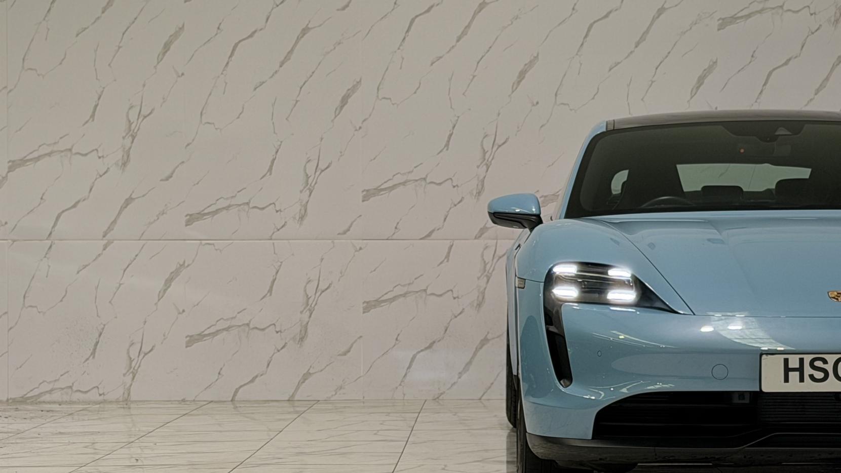 Porsche Taycan view 34