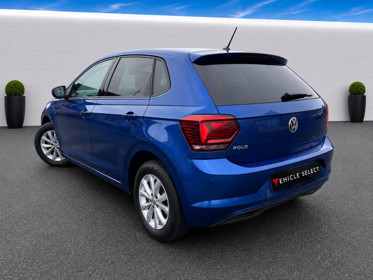 Volkswagen Polo view 7