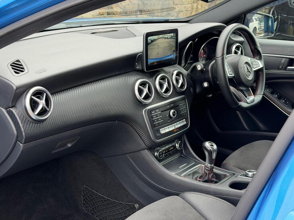 Mercedes-Benz A-Class view 12
