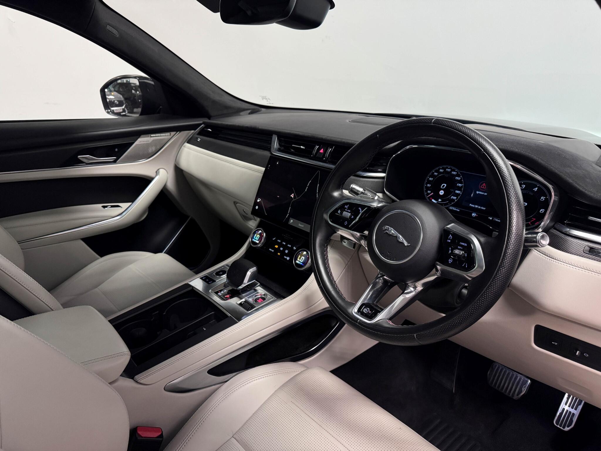 Jaguar F-Pace view 32