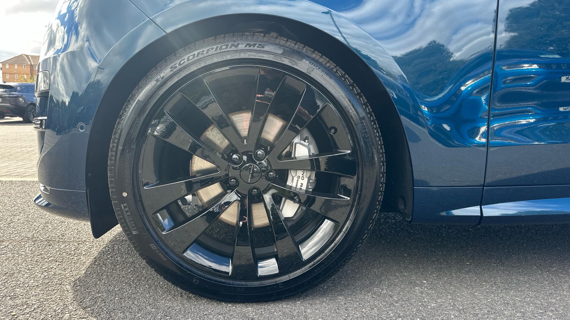 Land Rover Range Rover Sport view 17