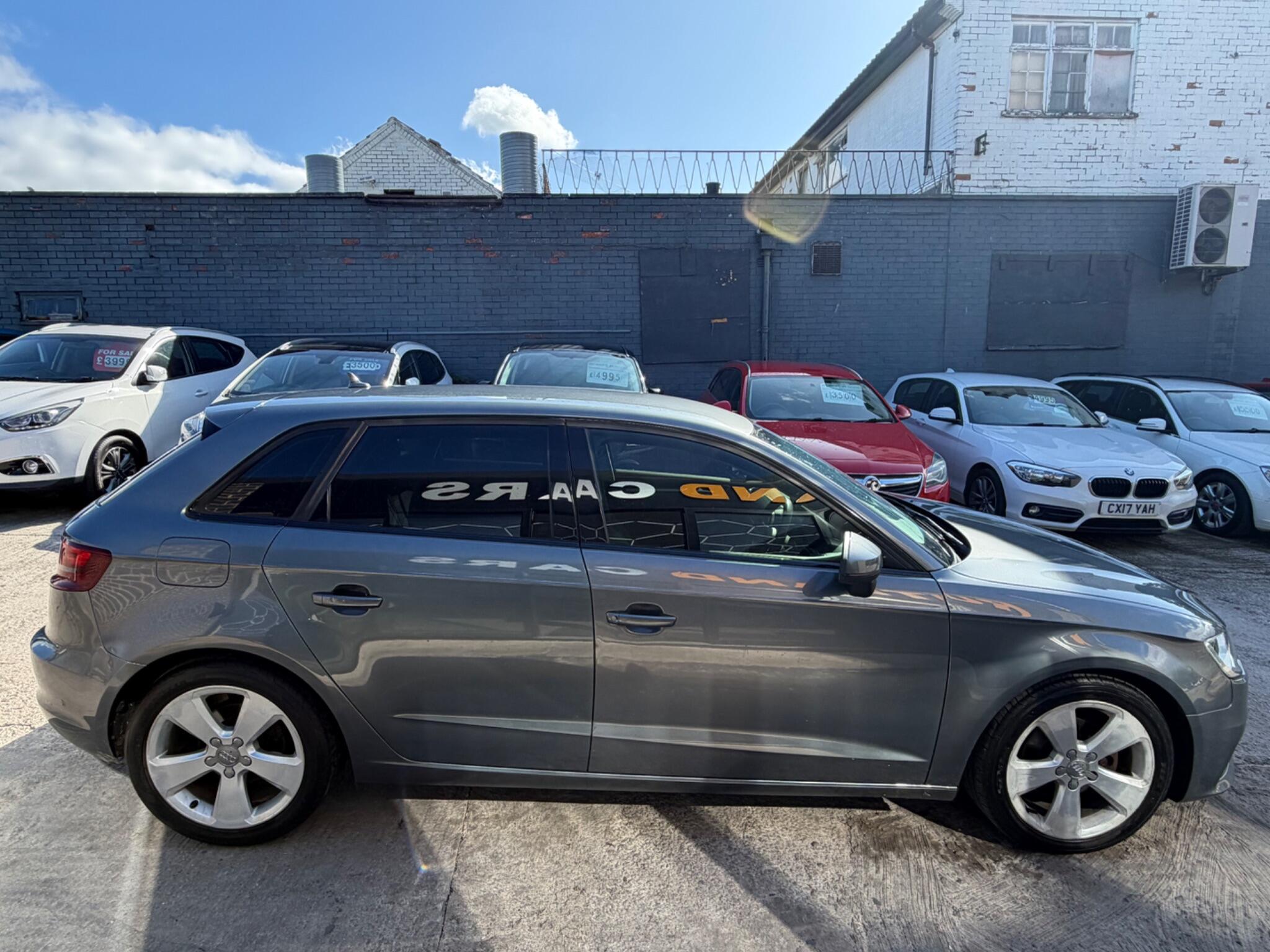 Audi A3 view 8