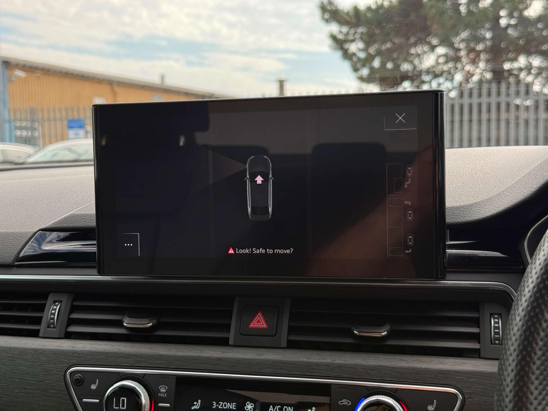 Audi A4 view 83