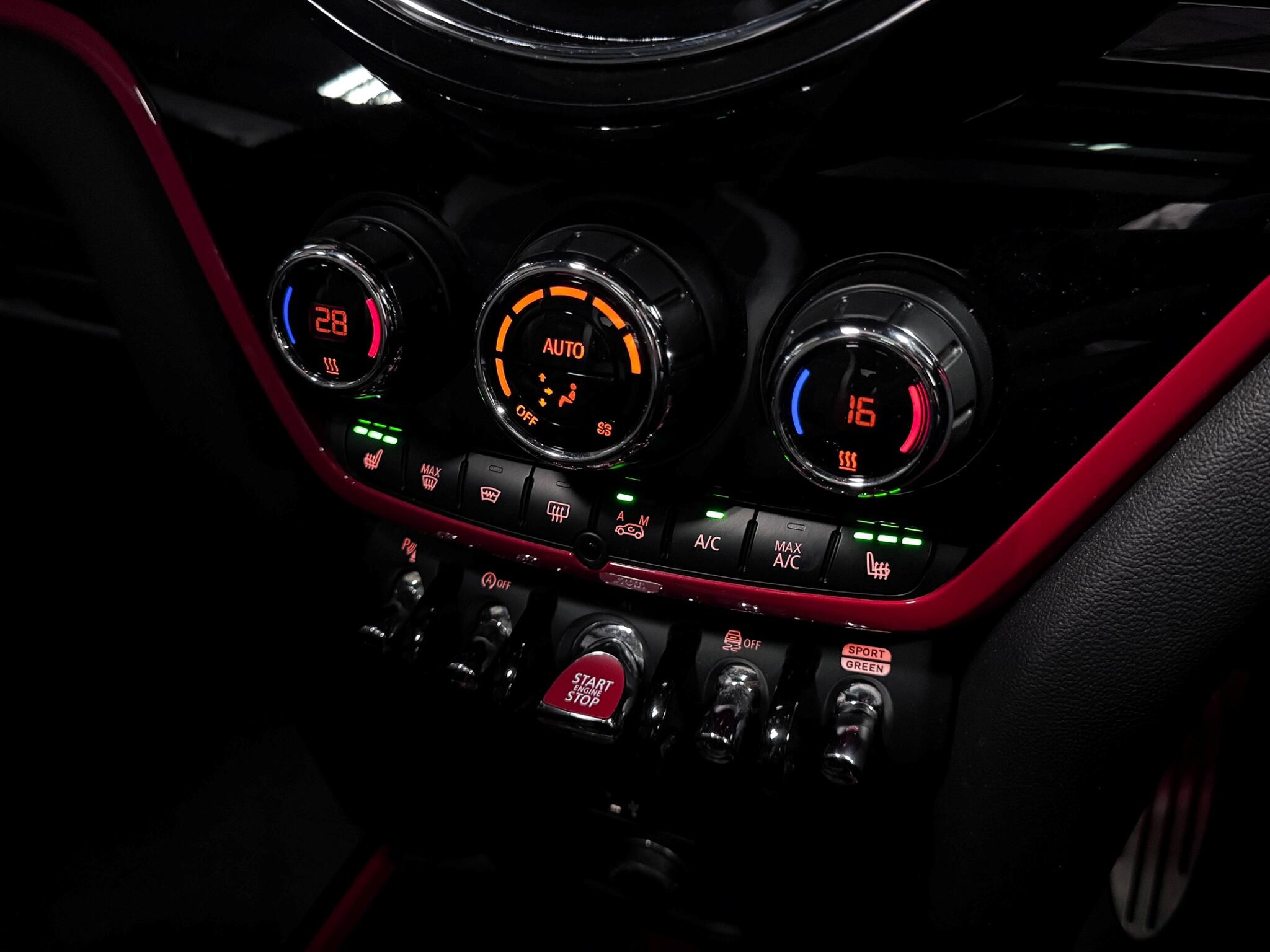 MINI Countryman view 17