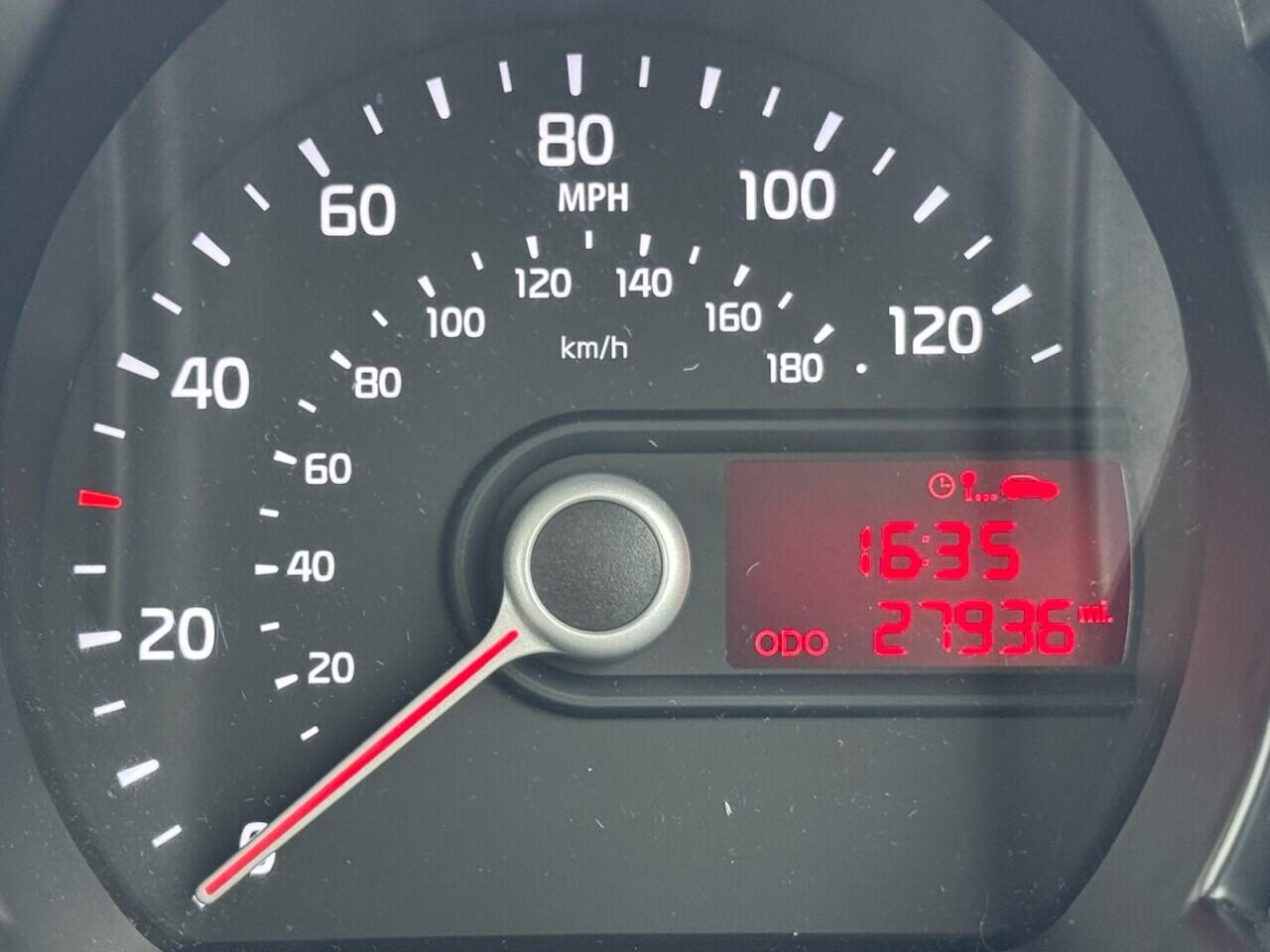 Kia Picanto view 33