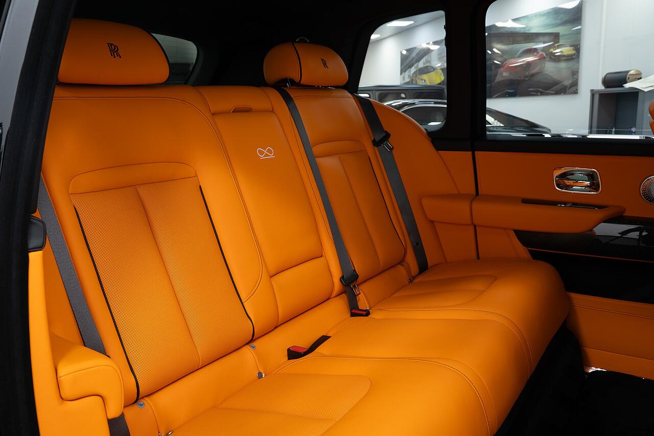Rolls-Royce Cullinan view 22