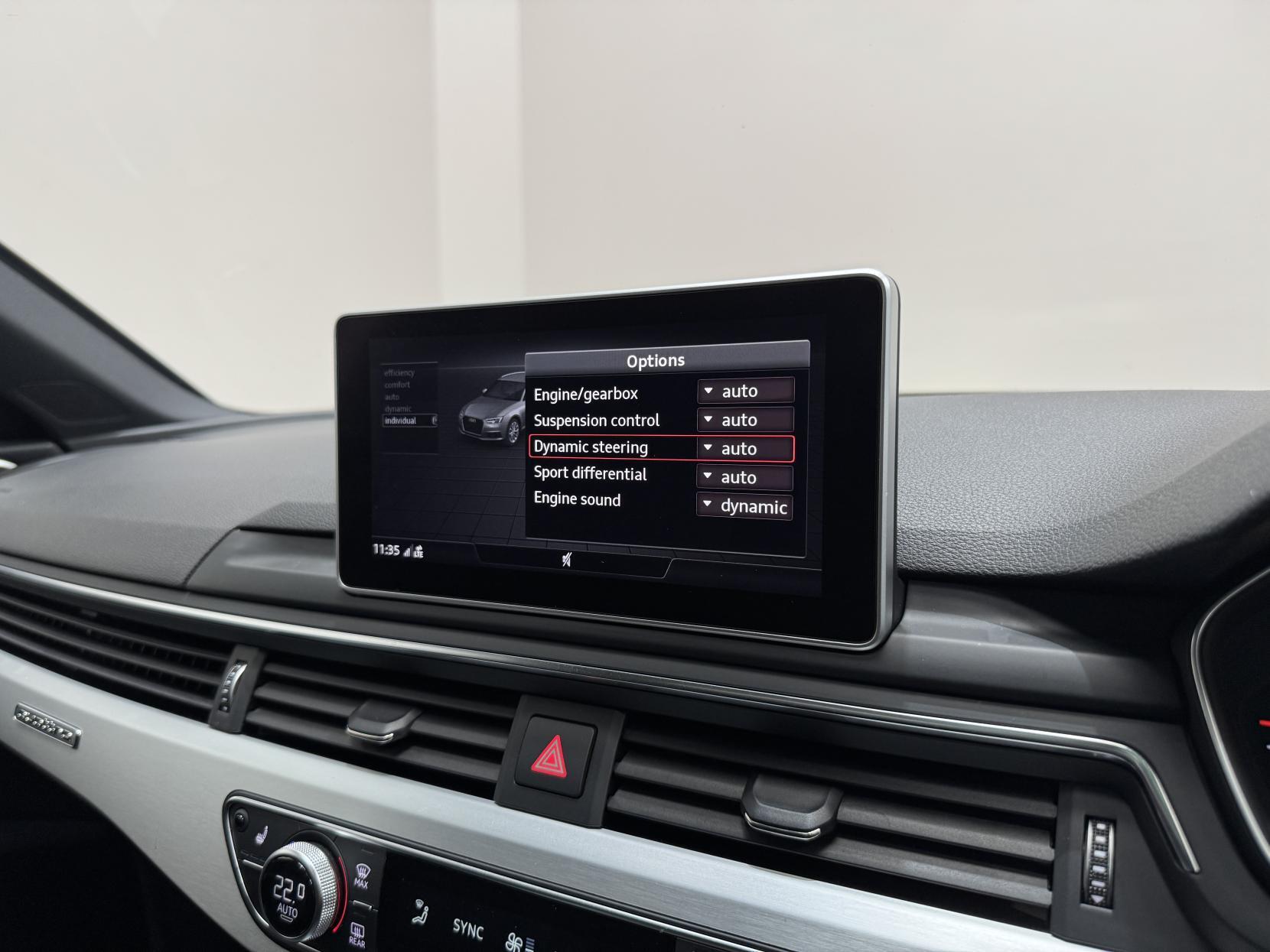 Audi S4 Avant view 33