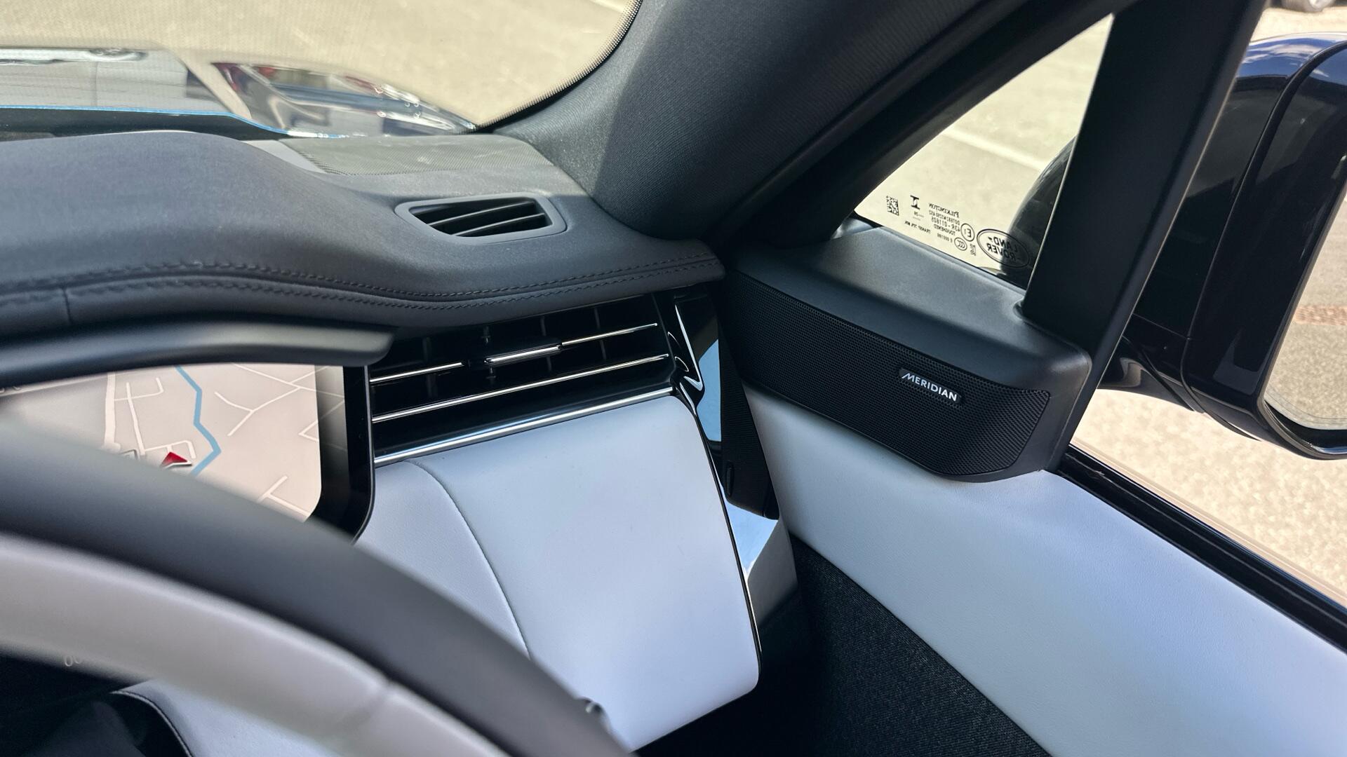 Land Rover Range Rover Sport view 61
