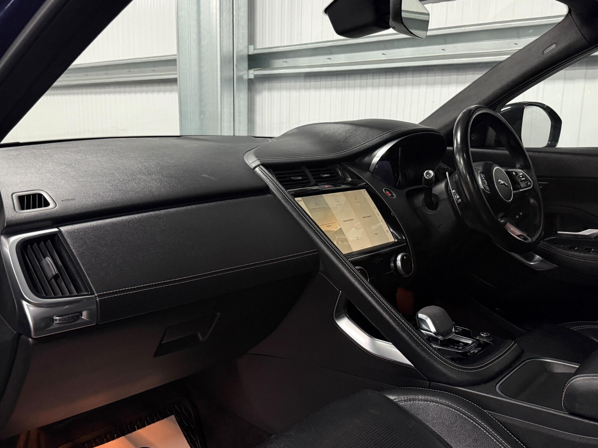 Jaguar E-Pace view 20