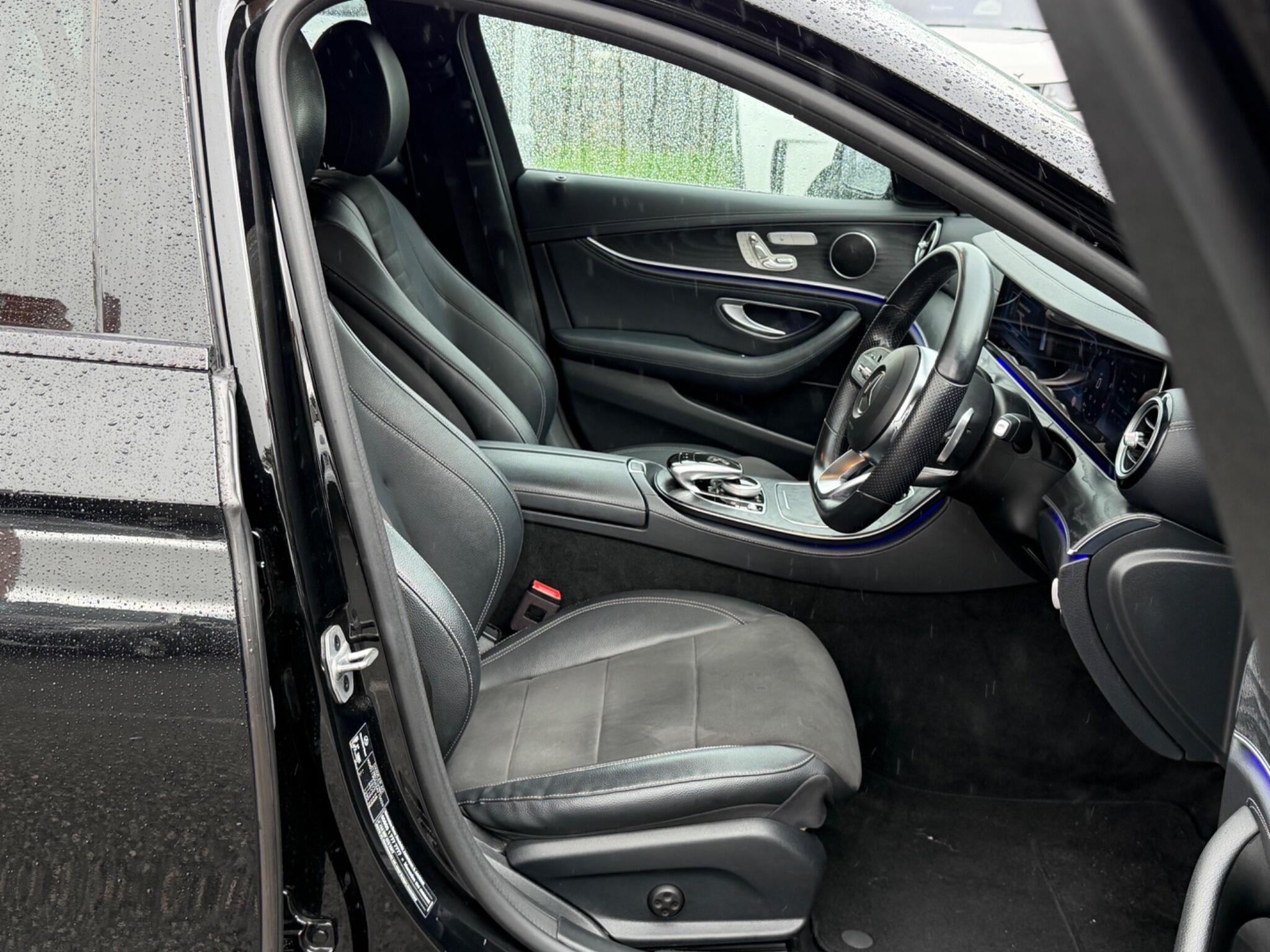 Mercedes-Benz E-Class view 14