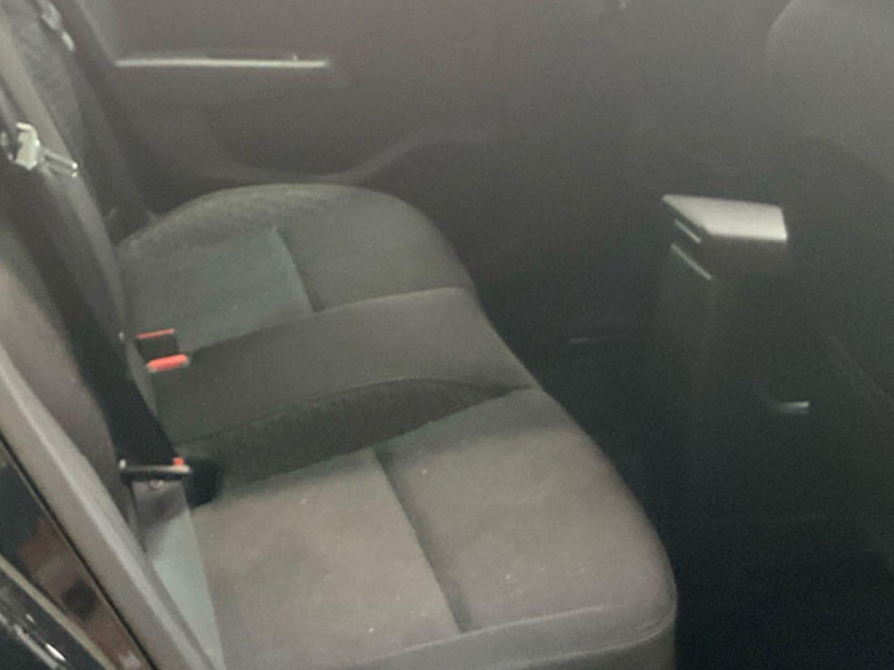 Renault Clio view 2