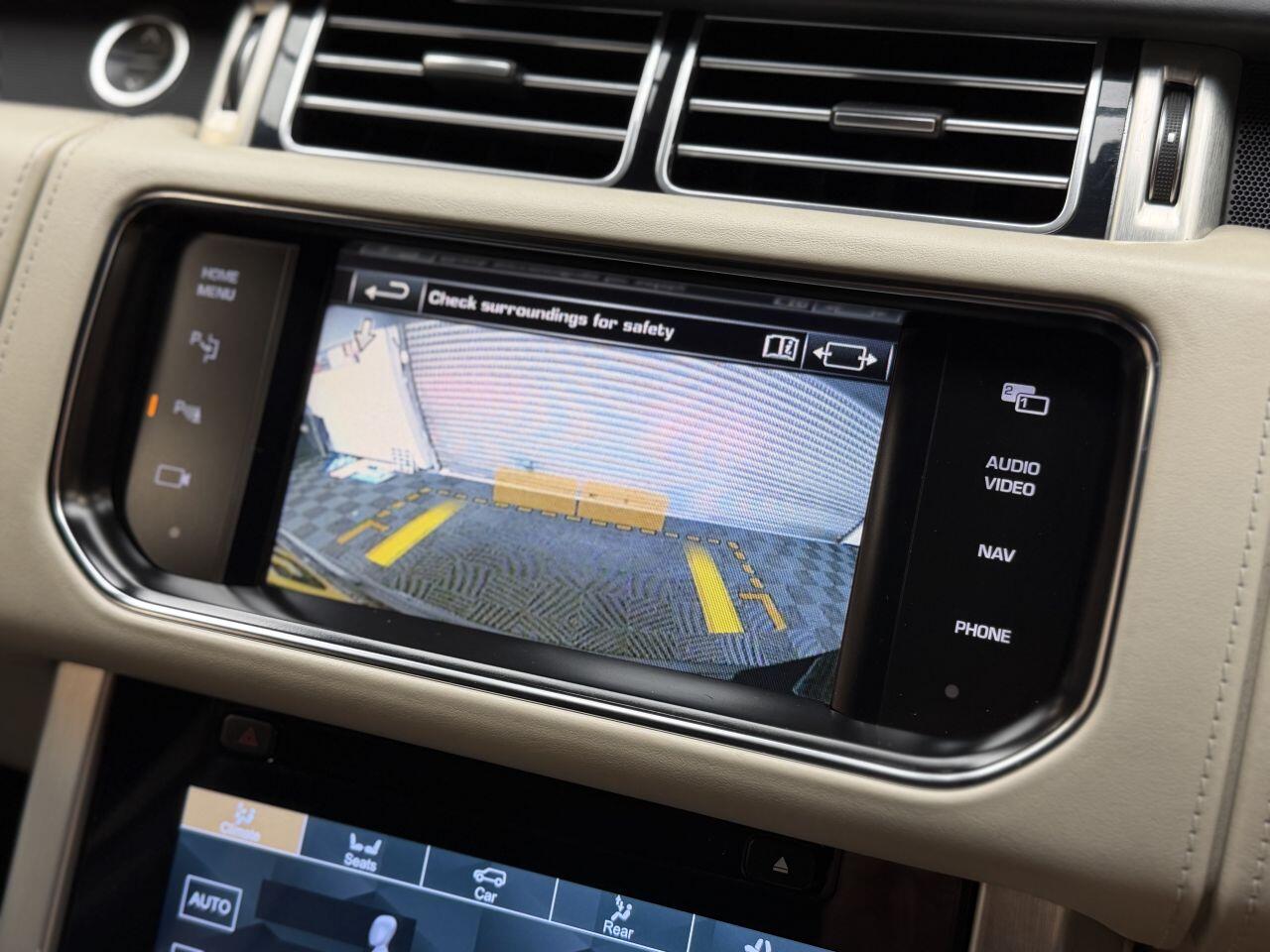 Land Rover Range Rover view 40