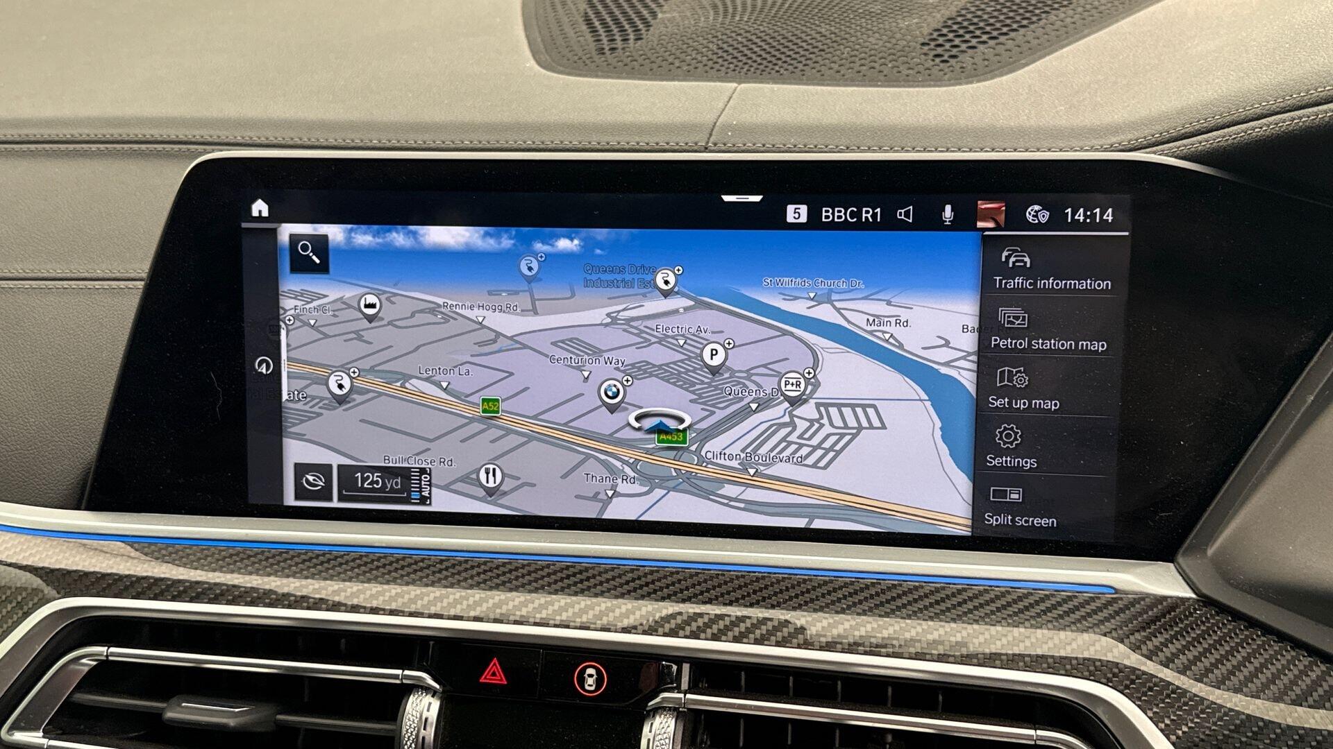 BMW X5 view 26