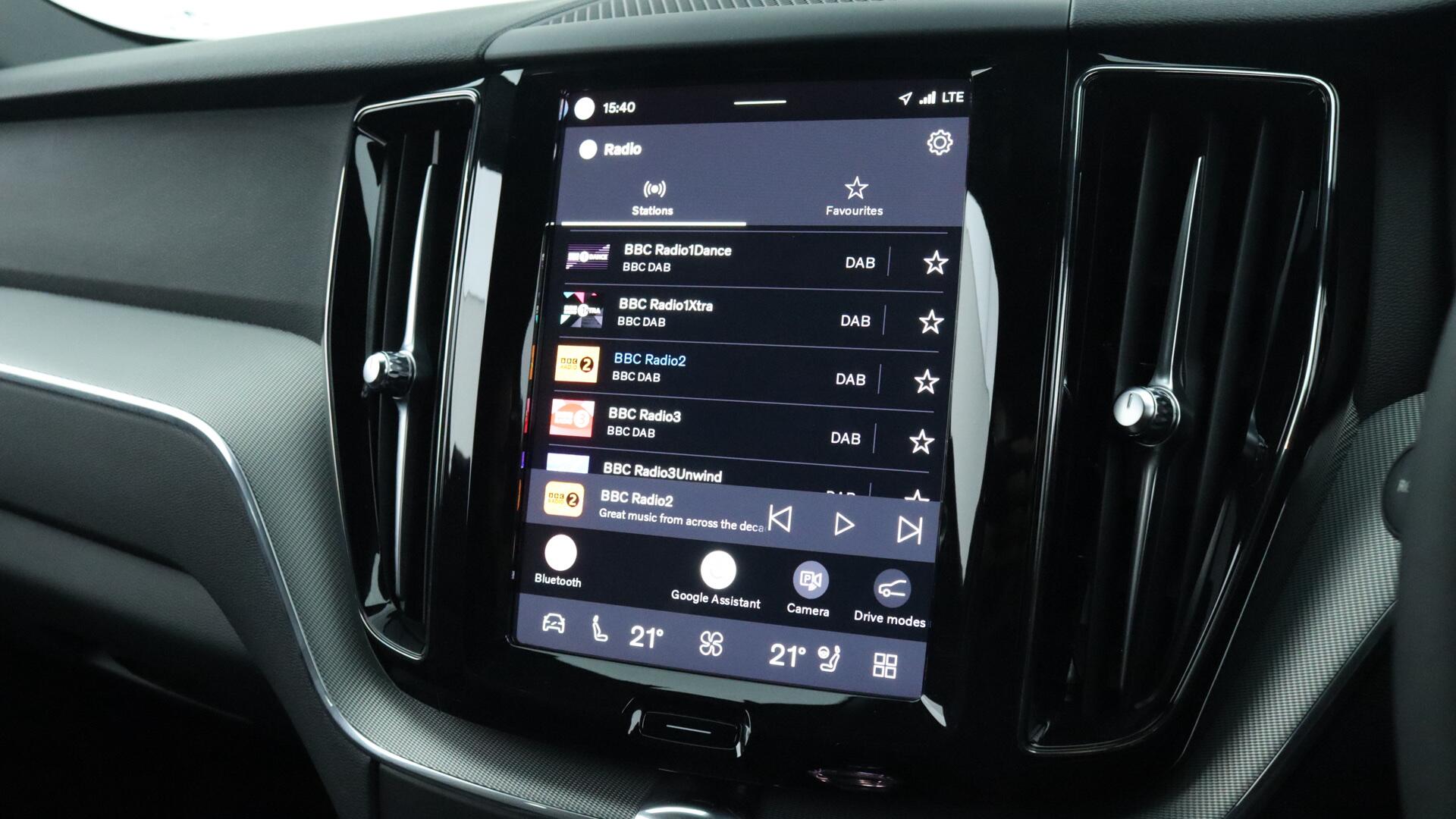 Volvo XC60 view 42