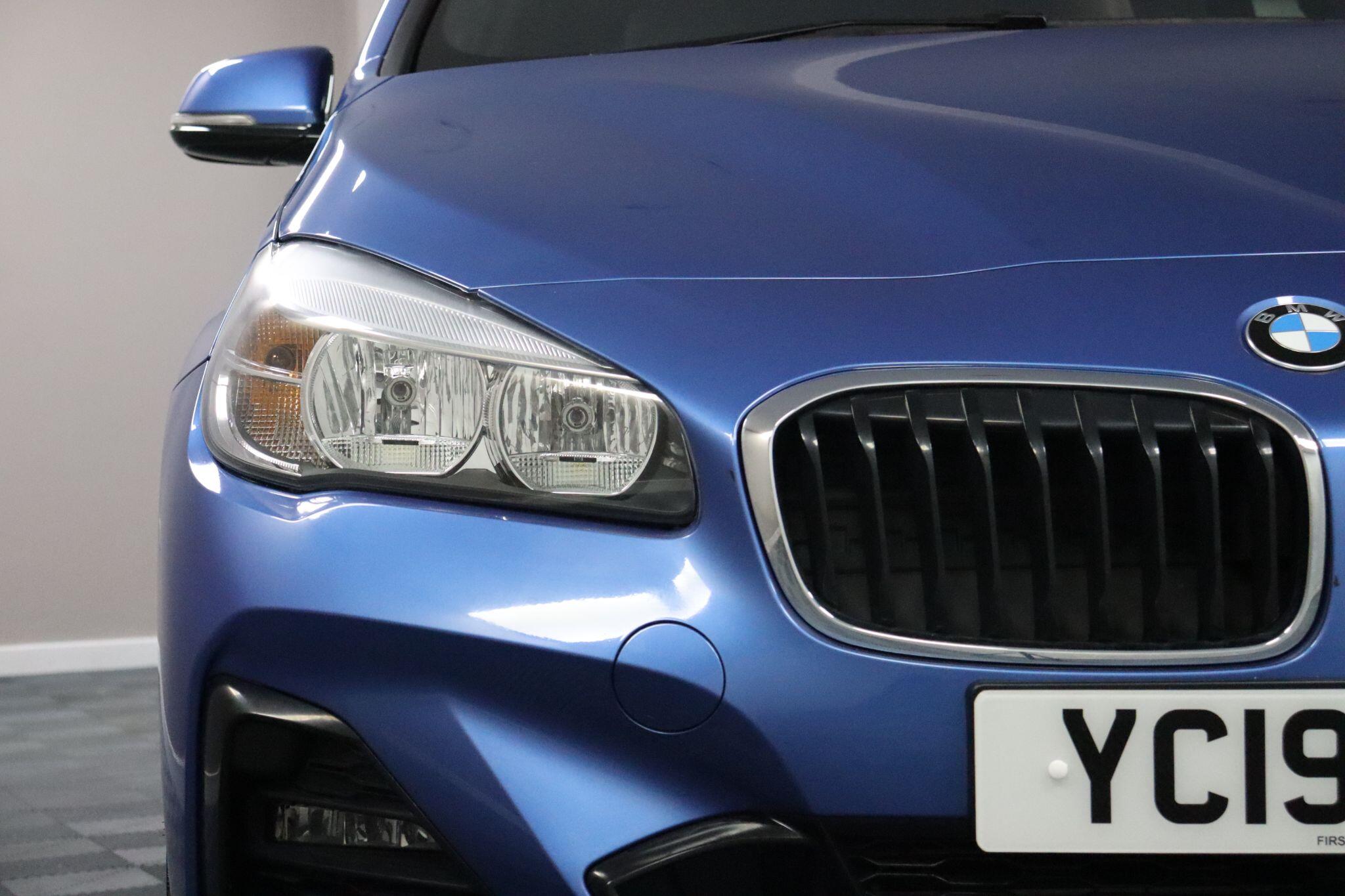 BMW 2 Series Active Tourer view 25