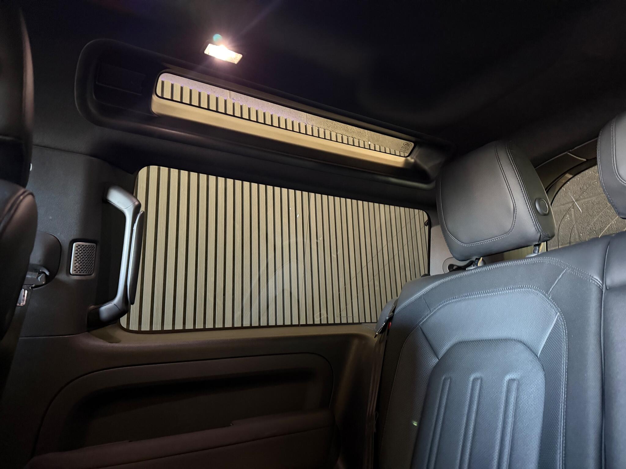 Land Rover Defender view 50