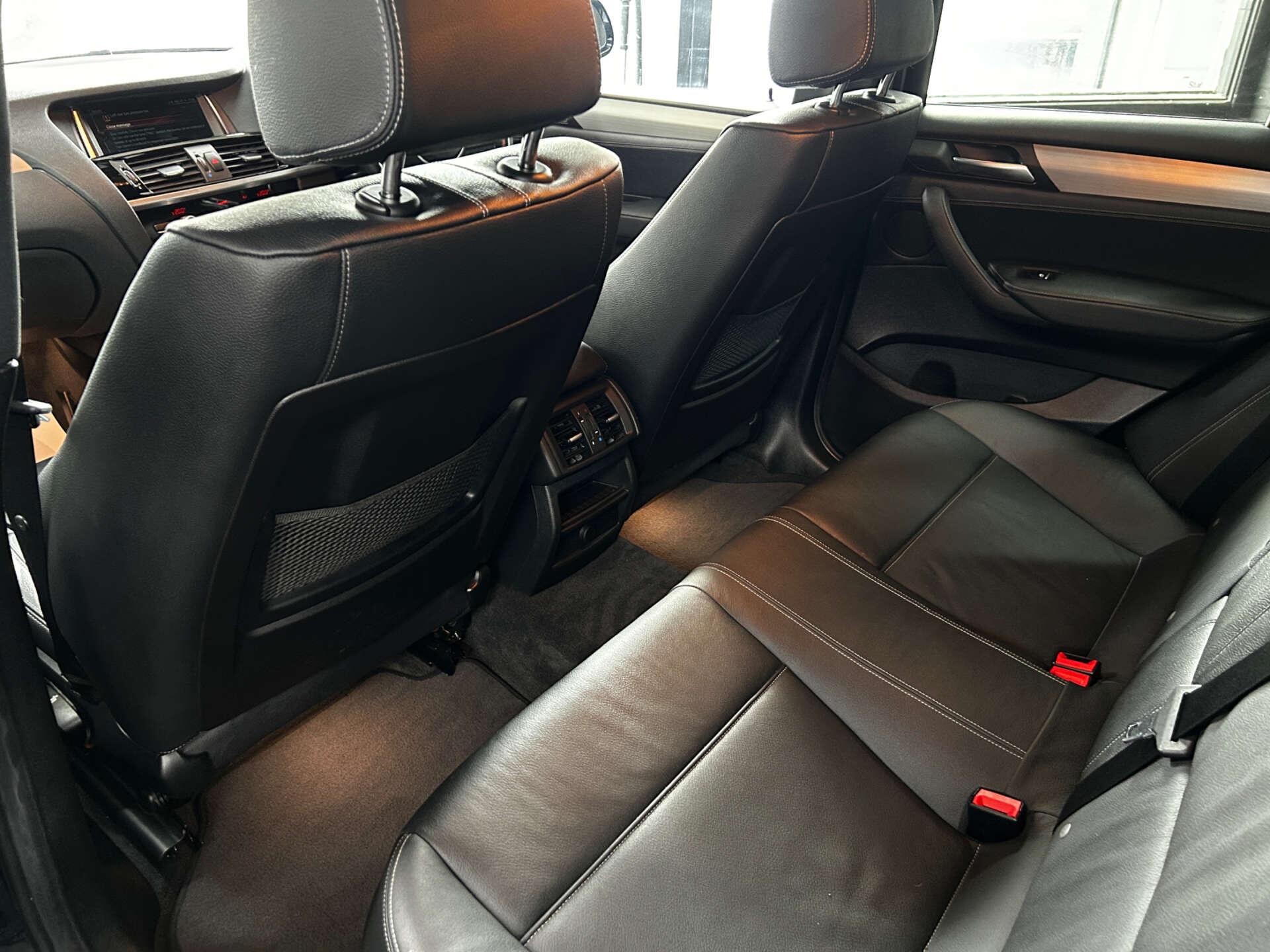 BMW X4 view 52