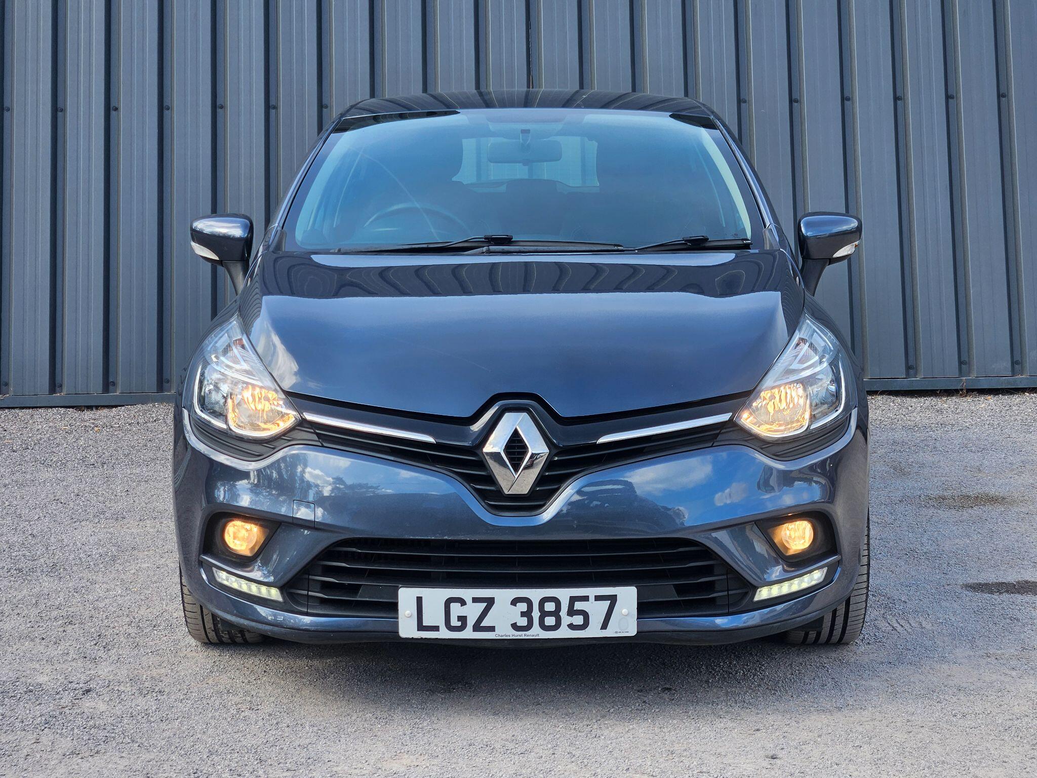 2018 Renault Clio image 2