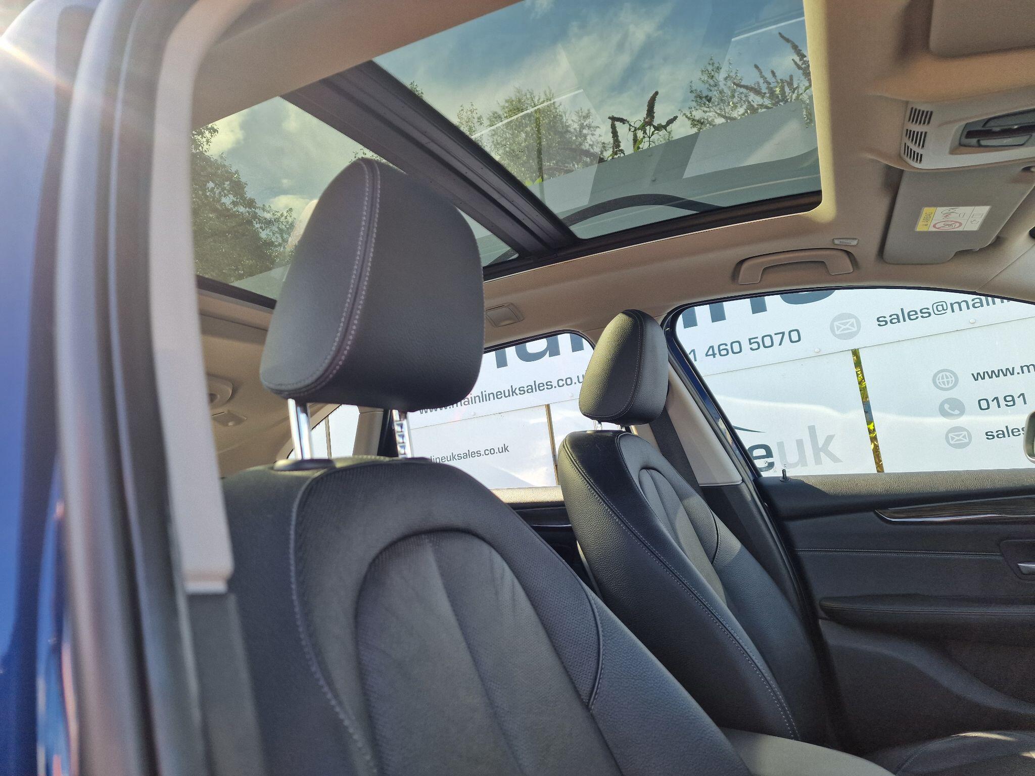 BMW 2 Series view 25