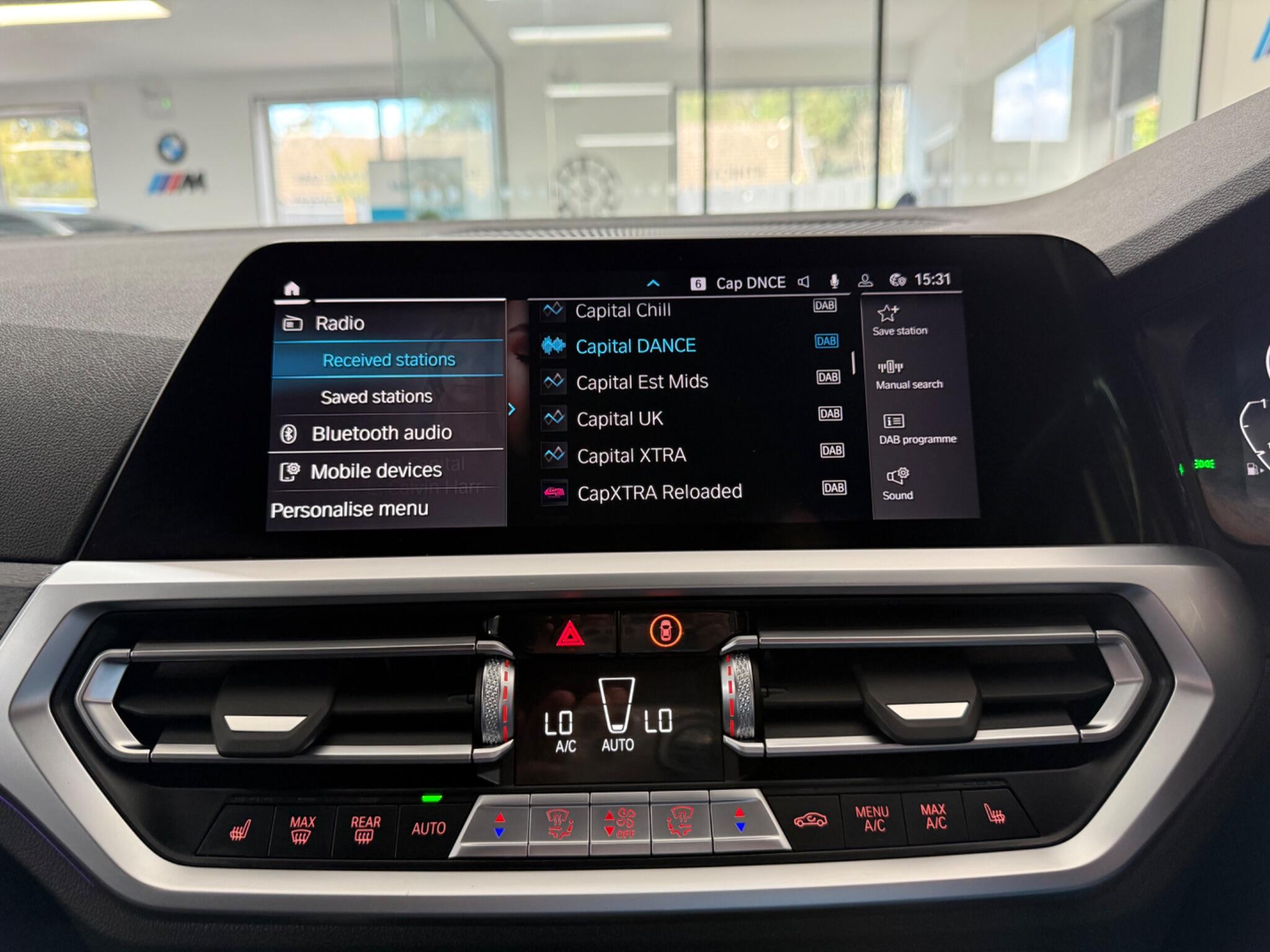 BMW 3 Series view 10