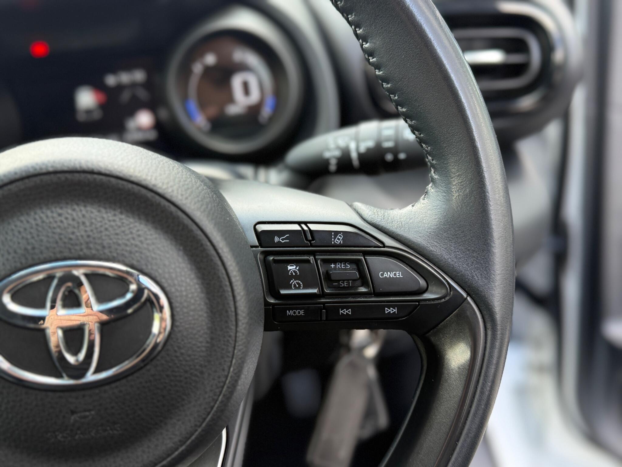 Toyota Yaris view 57