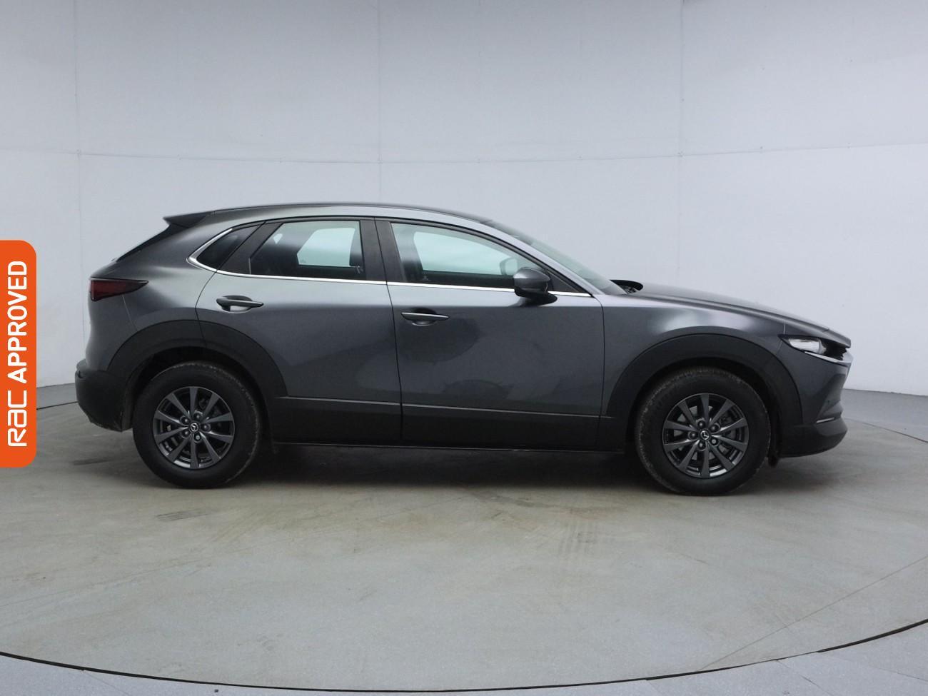 Mazda CX-30 view 6
