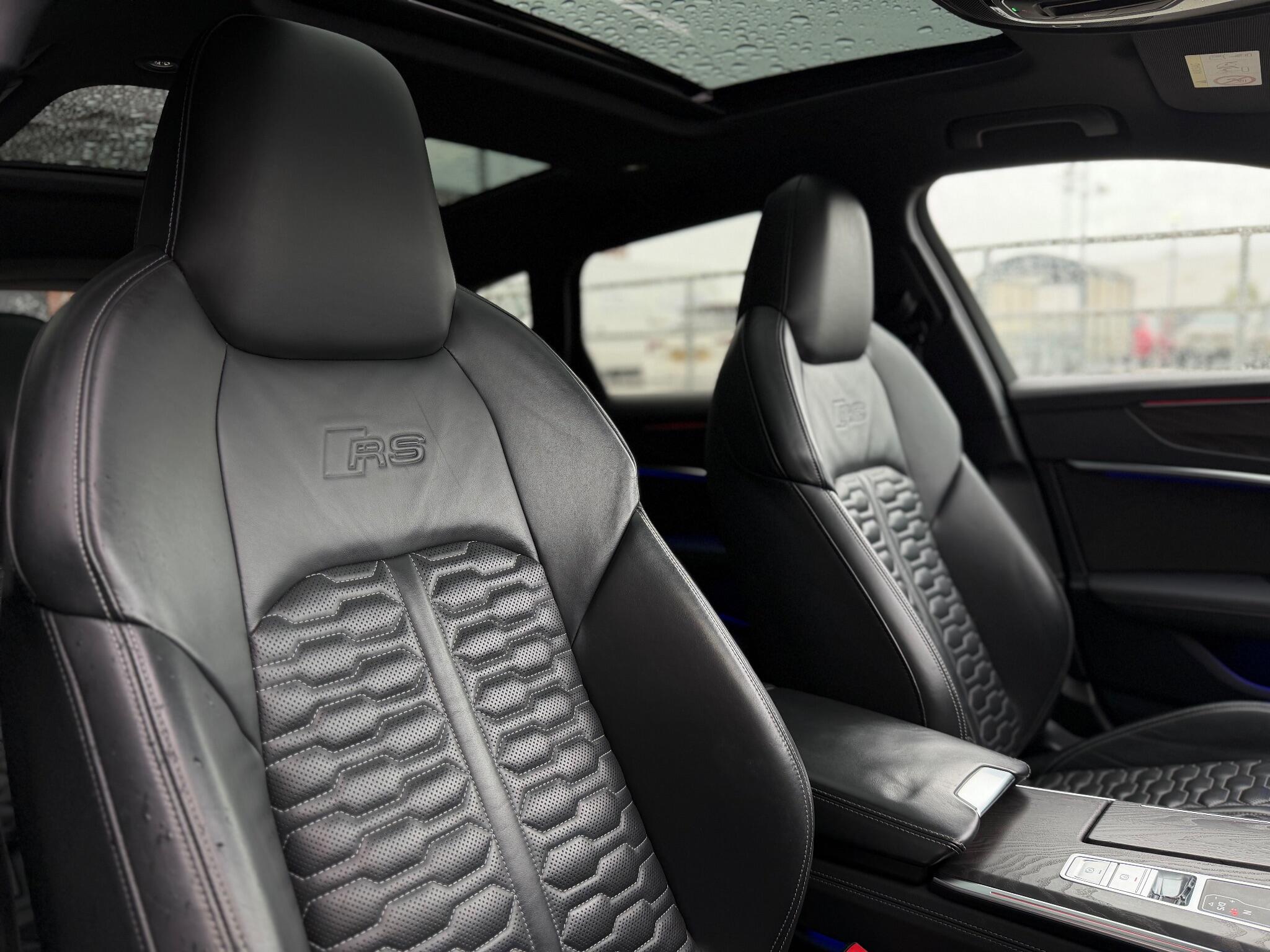 Audi RS6 view 7